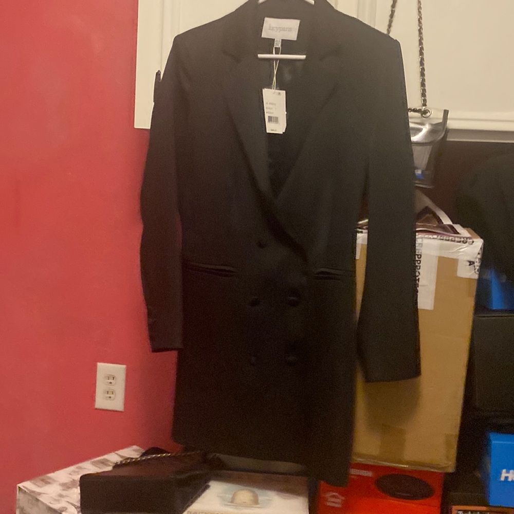 Black Lucy Paris sz M woman’s blazer dress.   New with tags